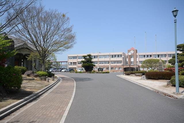高校・高専　福岡県立 育徳館中学・高等学校（高校・高専）まで650m