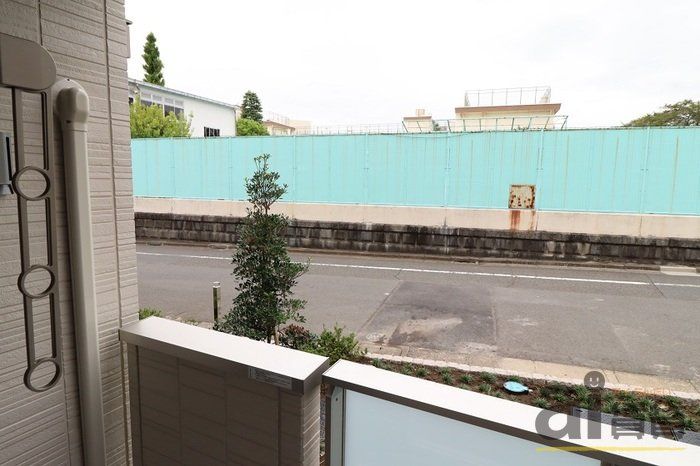バルコニー　※同仕様写真です