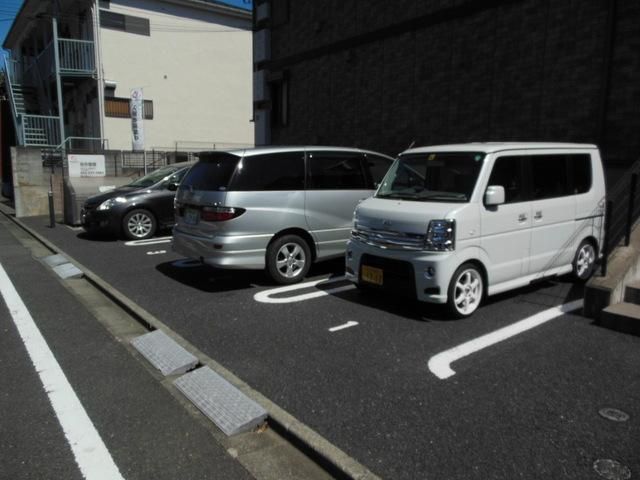 駐車場　★敷地内の駐車場です★