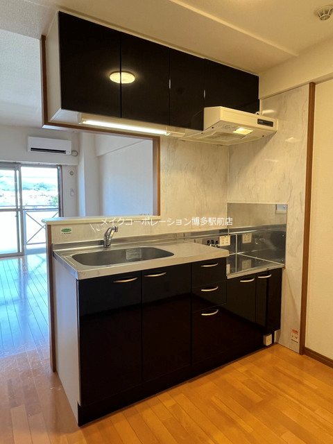 キッチン　写真は同型タイプ
