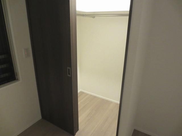 収納　★ウォークインクローゼット★