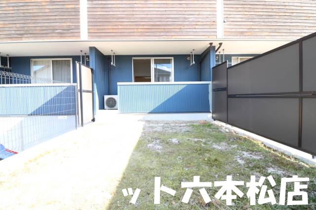 庭　小さな庭園ができます