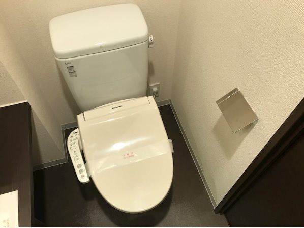 トイレ　参考写真