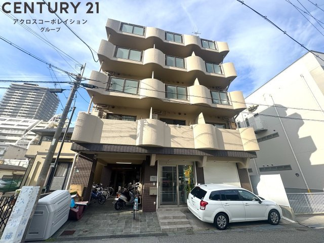 建物外観　敷地内に駐輪場があります！