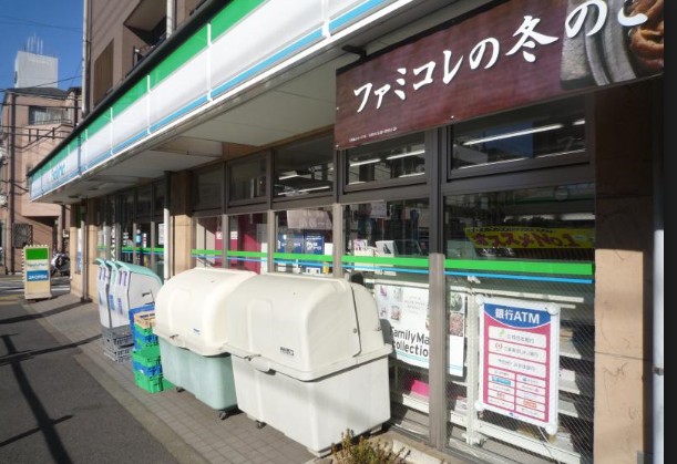 コンビニ　ファミリーマート志村駅前通り店（コンビニ）まで485m