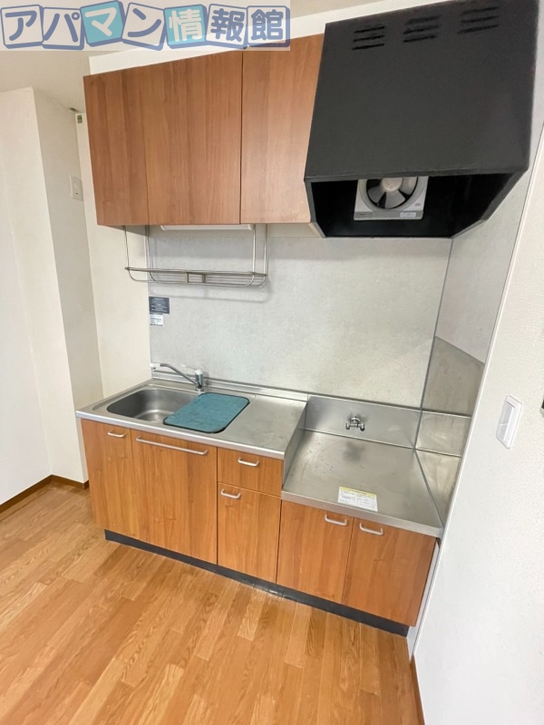 キッチン　※別号室のお写真になります