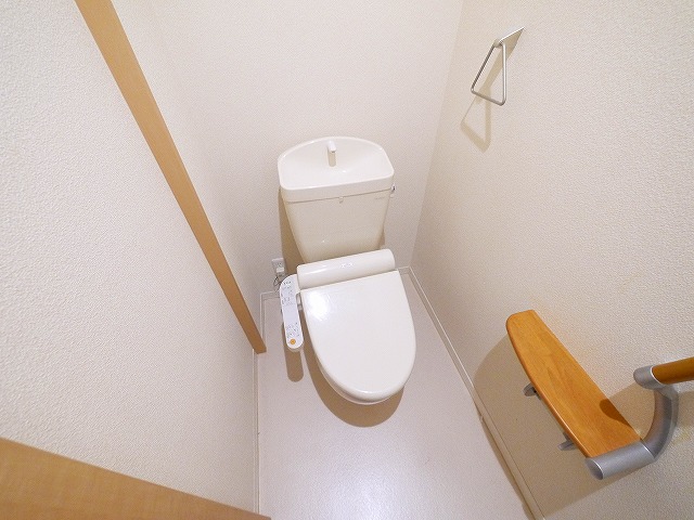 トイレ　シンプルで使いやすいトイレです