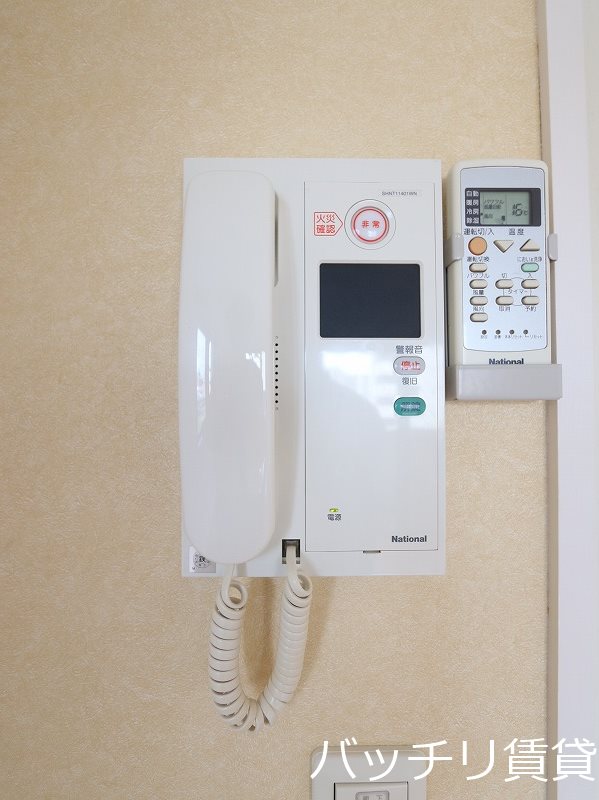 セキュリティ　別部屋写真の為現状を優先致します。