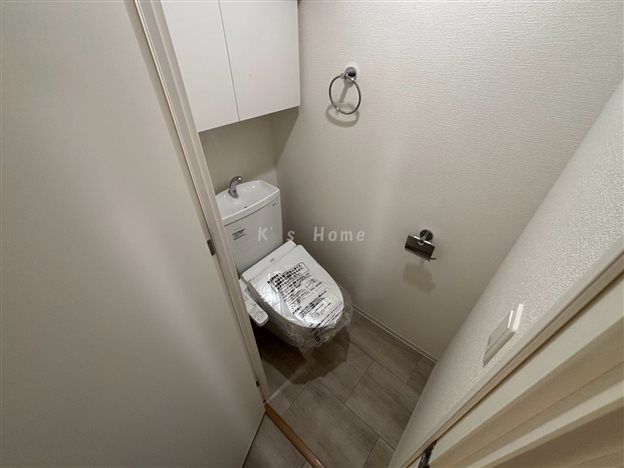 セレニテ神戸駅前アリエのトイレ写真
