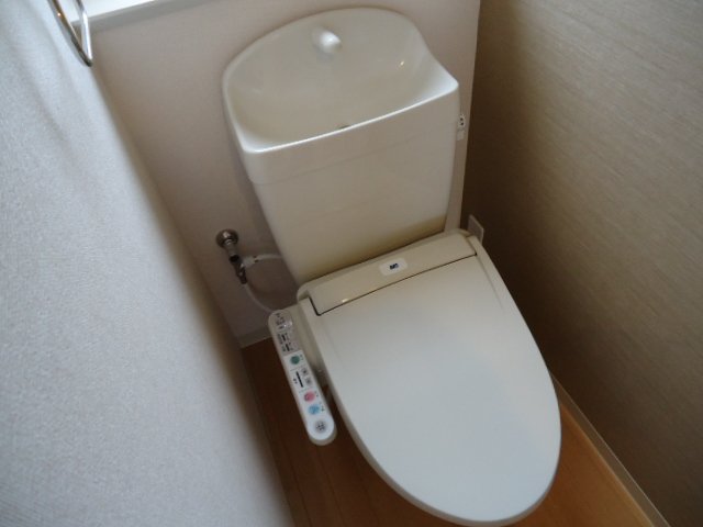 トイレ　シャワー付トイレ