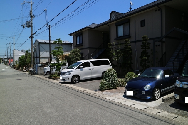 駐車場　駐車場
