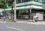 コンビニ　ファミリーマート 日本橋小学校前店（コンビニ）まで39m