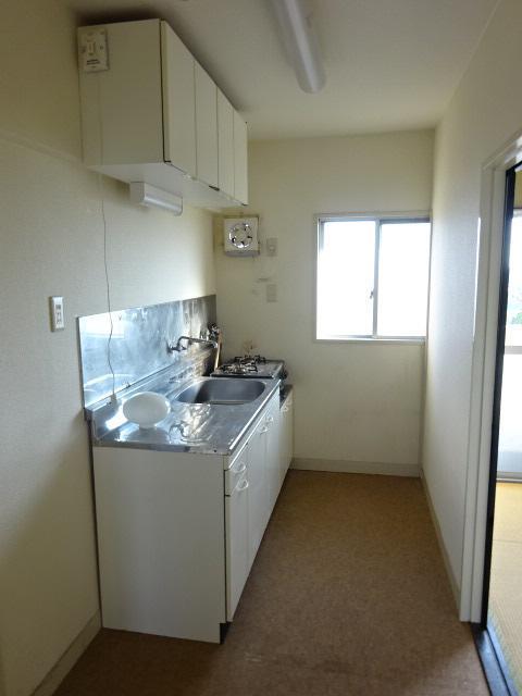 サニーハイツ加古川壱号棟504号のキッチン写真