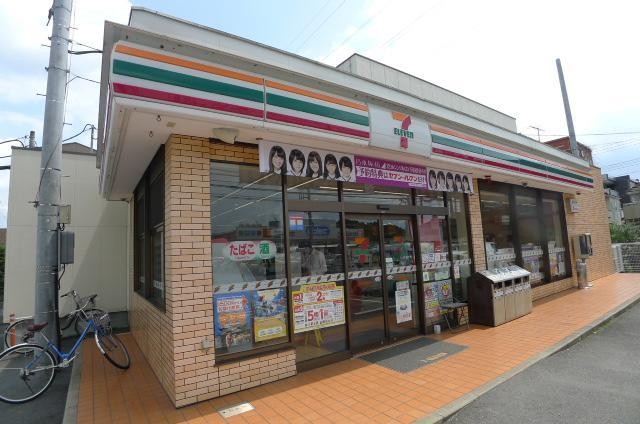 コンビニ　セブンイレブン（コンビニ）まで78m