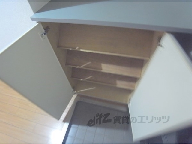 収納　下駄箱