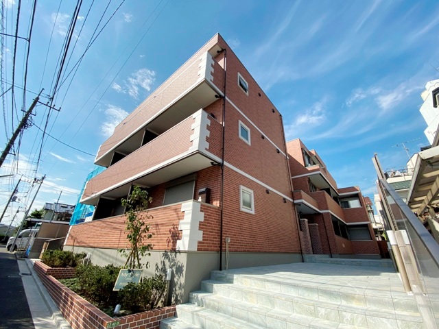 建物外観　お電話でお問い合わせ頂きますとスムーズに対応可能です＾＾