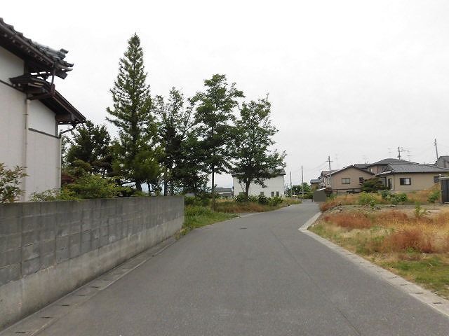 その他　前面道路（その他）まで0m
