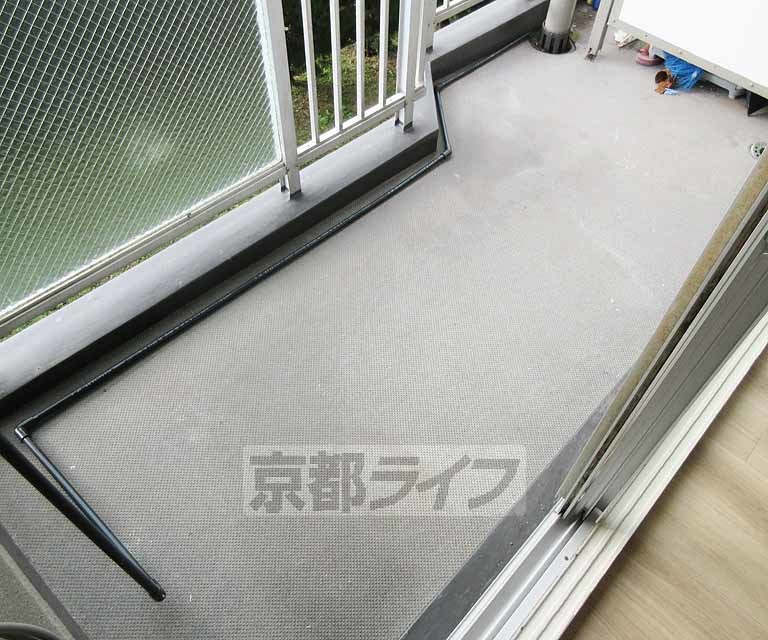 バルコニー　丁度良い広さ～～！