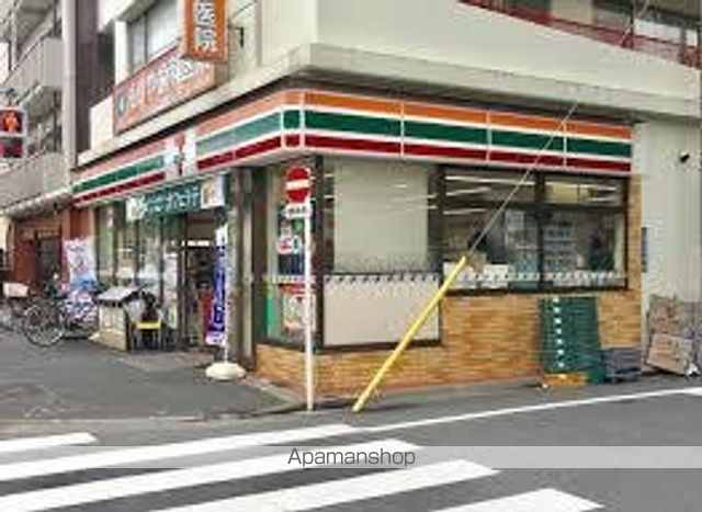 コンビニ　セブン－イレブン北区豊島１丁目店（コンビニ）まで861m
