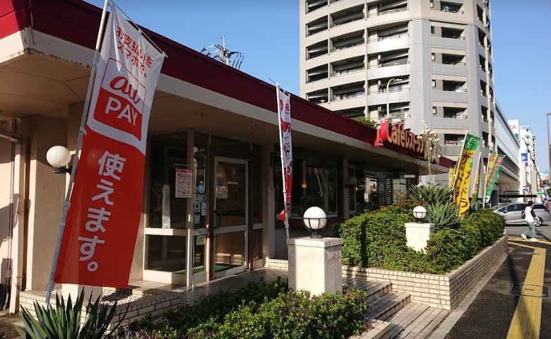 飲食店　ガスト東比恵店（飲食店）まで179m