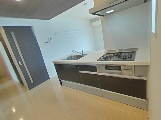 キッチン　※別部屋の写真です