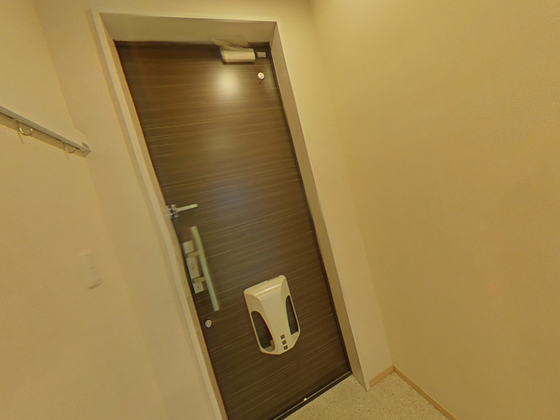 玄関　※別部屋の写真です