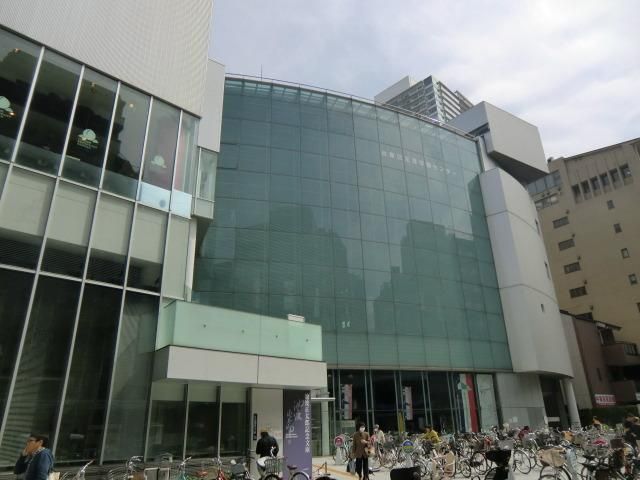 図書館　台東区立中央図書館（図書館）まで425m