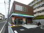 コンビニ　ファミリーマート東淀川駅前店（コンビニ）まで294m