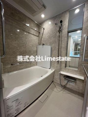 バス・シャワールーム　別部屋参考写真