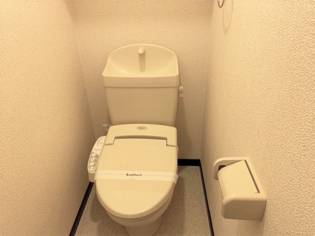 トイレ　現況優先