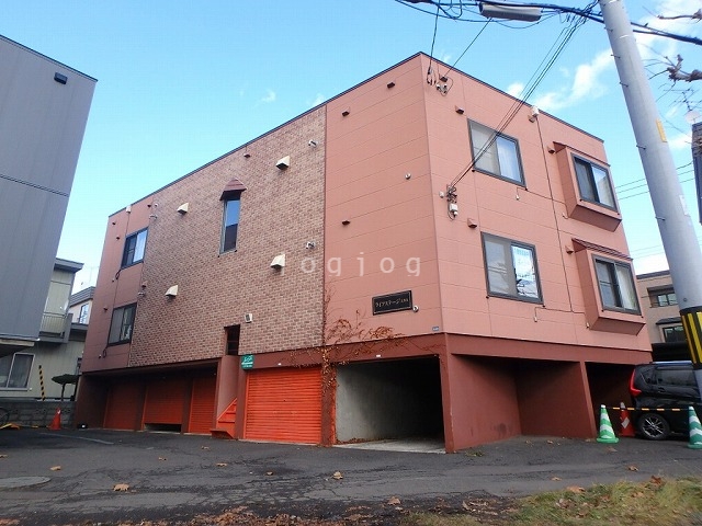 建物外観　ライフステージ北９条