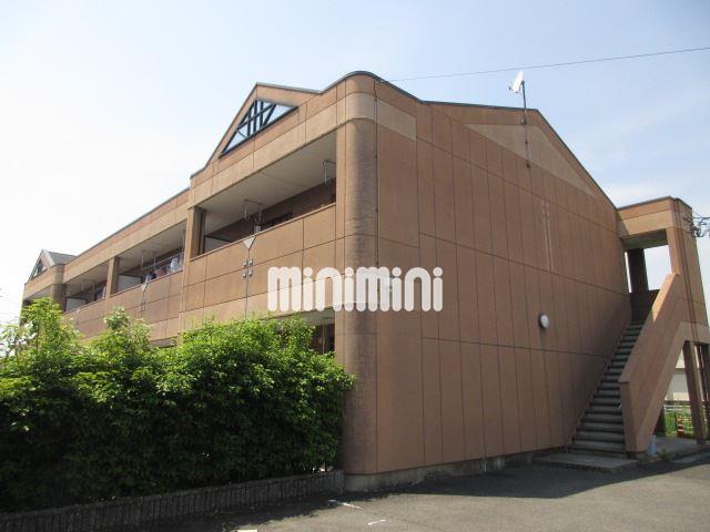 建物外観　２階建ての鉄骨造です。