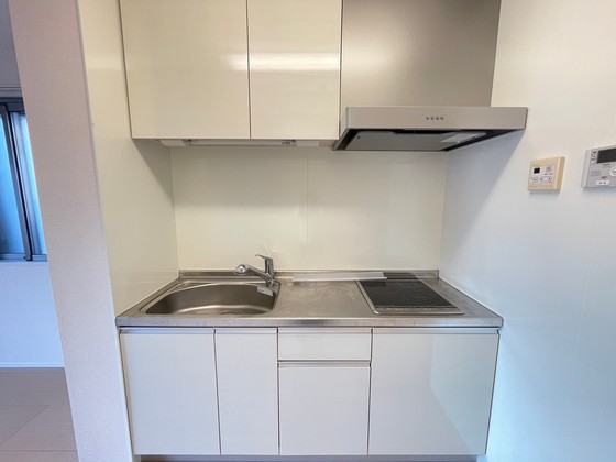 キッチン　※別部屋の写真です