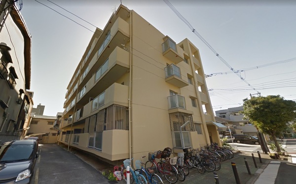 その他　南向きの外観です