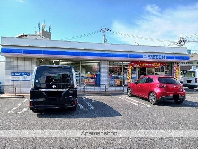 コンビニ　ローソン福山西深津店（コンビニ）まで720m