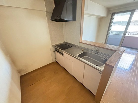 キッチン　※別部屋の写真です