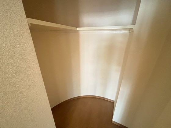 収納　※別部屋の写真です