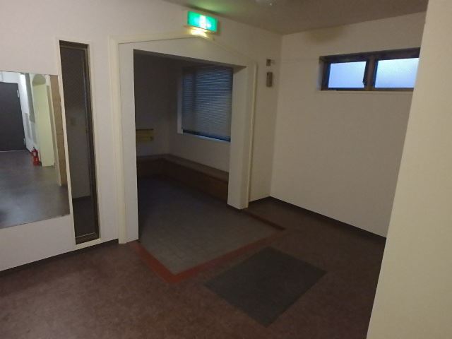 ロビー