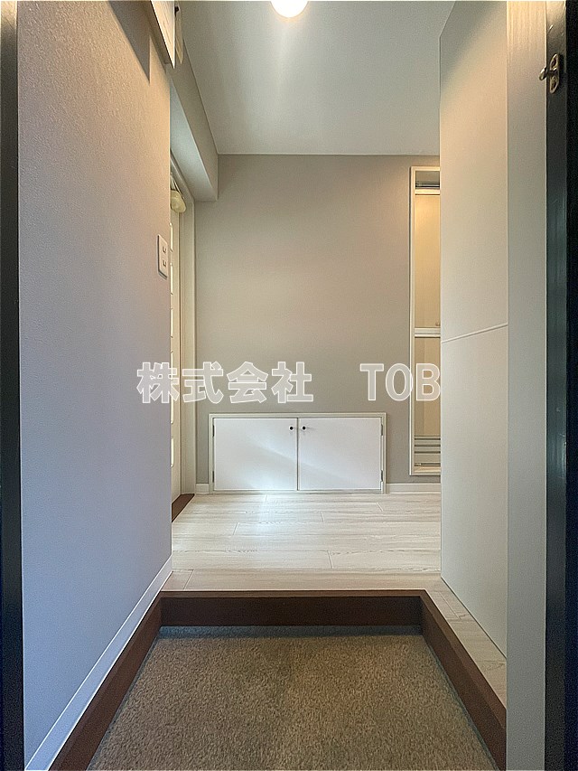 玄関　※別号室参考写真※