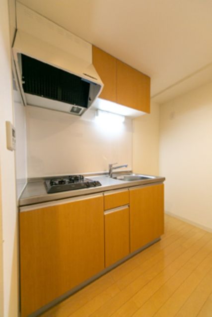 キッチン　※写真は同タイプ住戸です。