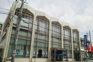 銀行　大阪信用金庫高石南支店（銀行）まで567m