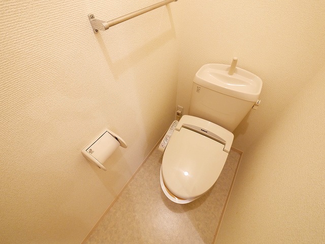 トイレ　シンプルで使いやすいトイレです