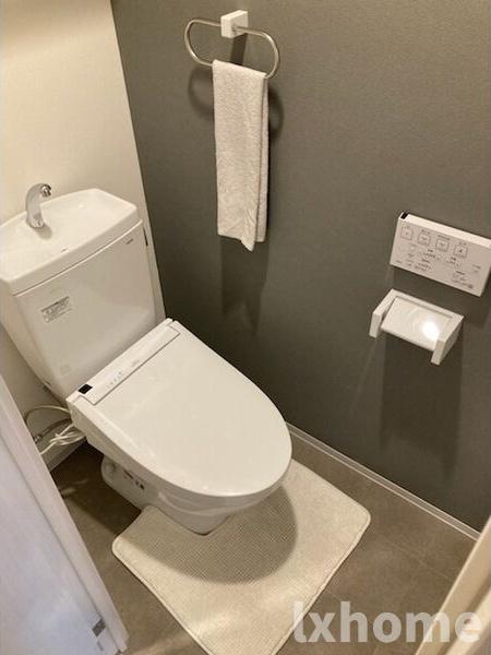 トイレ　コンパクトで使いやすいトイレです