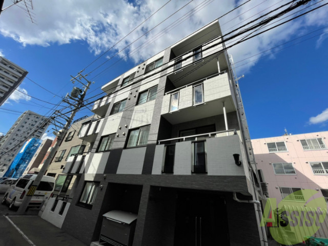 建物外観　札幌市中央区南４条西「Ｅｎｃｈａｎｔｅｅ医大前」