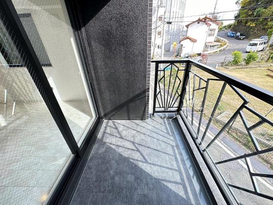 バルコニー　※別部屋の写真です