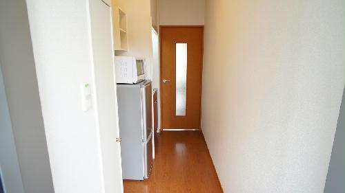エントランス　スッキリとした廊下♪