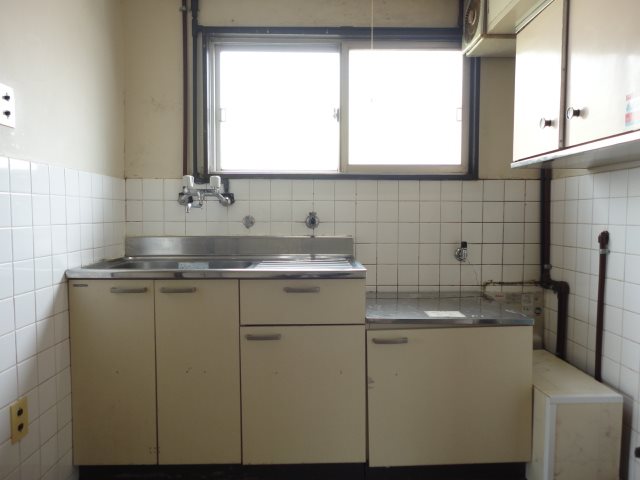 石丸マンションのキッチン写真