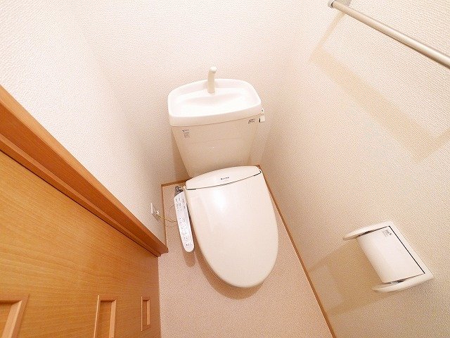 トイレ　シンプルで使いやすいトイレです