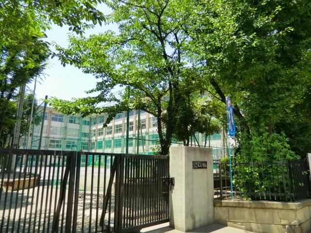 小学校　尾久小学校（小学校）まで200m