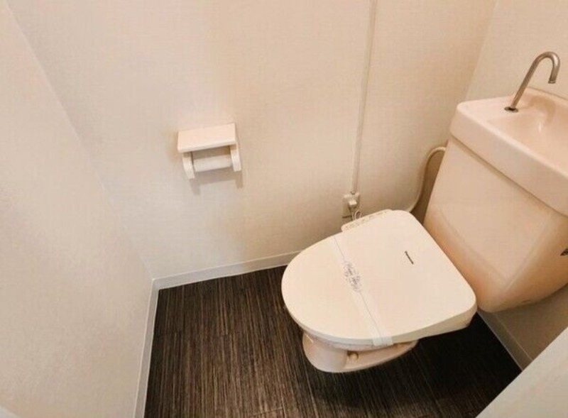 トイレ　図面と現状に相違がある場合には現状を優先